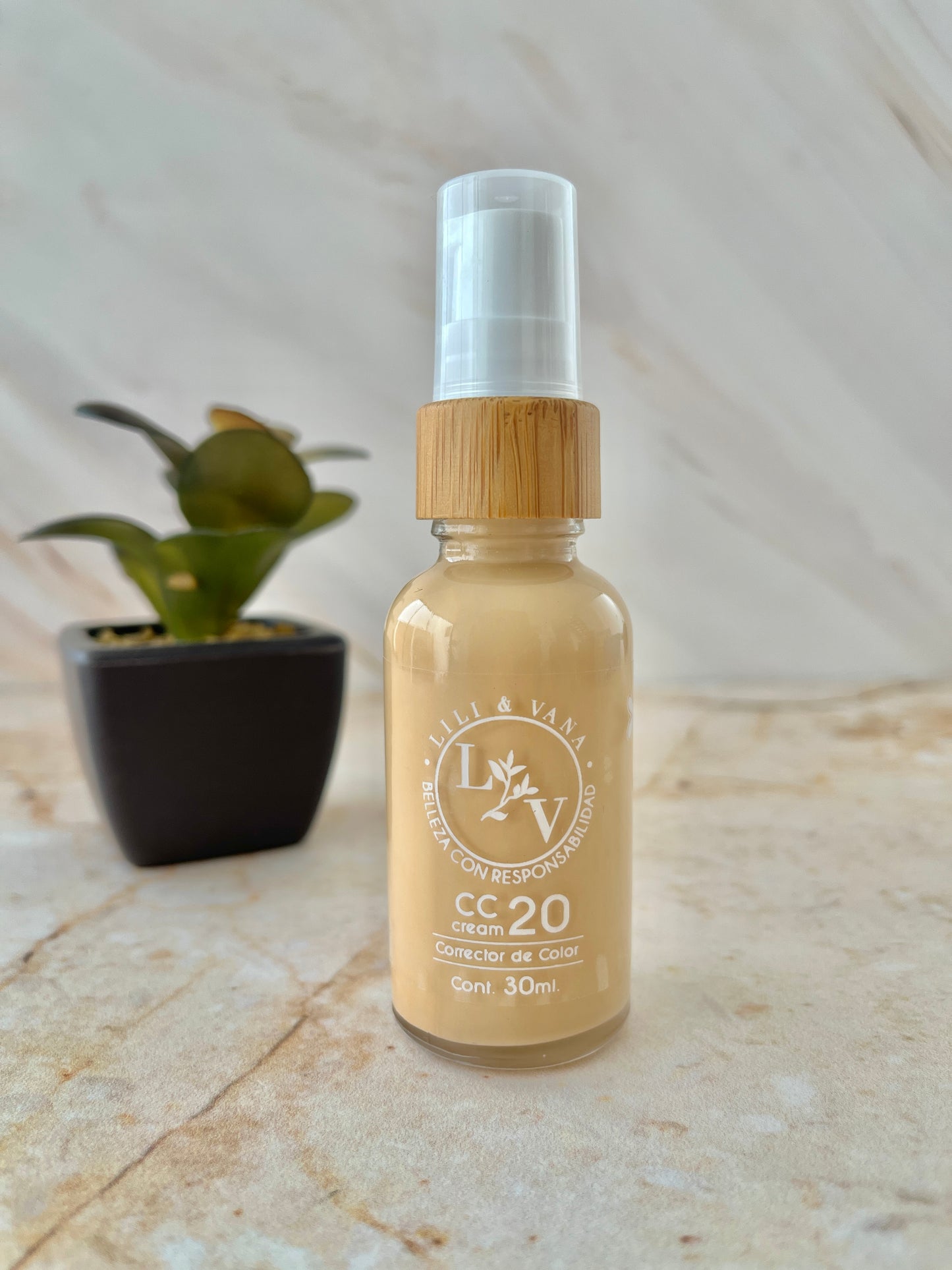 Maquillaje con Té blanco Tono 20
