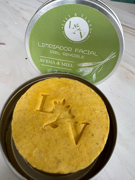 Limpiadora  Facial Para Piel Sensible de Avena